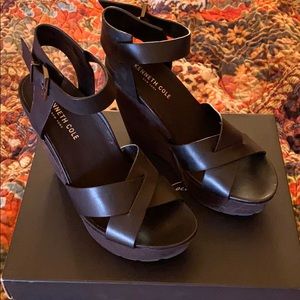 Kenneth Cole Wedges